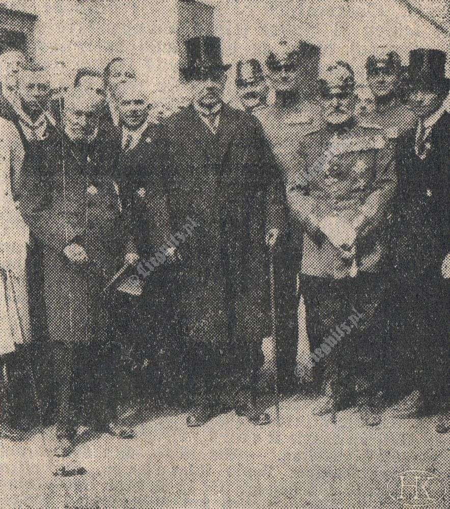 Hindenburg w czasie spotkania z weteranami w Legnickim Polu. Fot. E.Bogacki